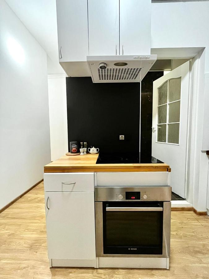 Bezagenta Rooms Centrum Варшава Екстериор снимка