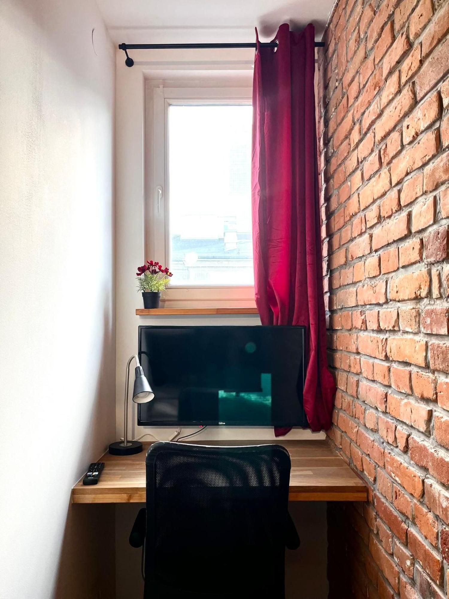 Bezagenta Rooms Centrum Варшава Стая снимка