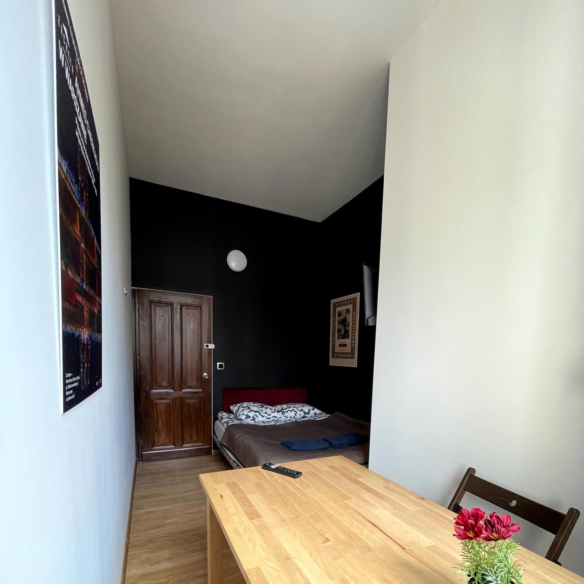 Bezagenta Rooms Centrum Варшава Стая снимка