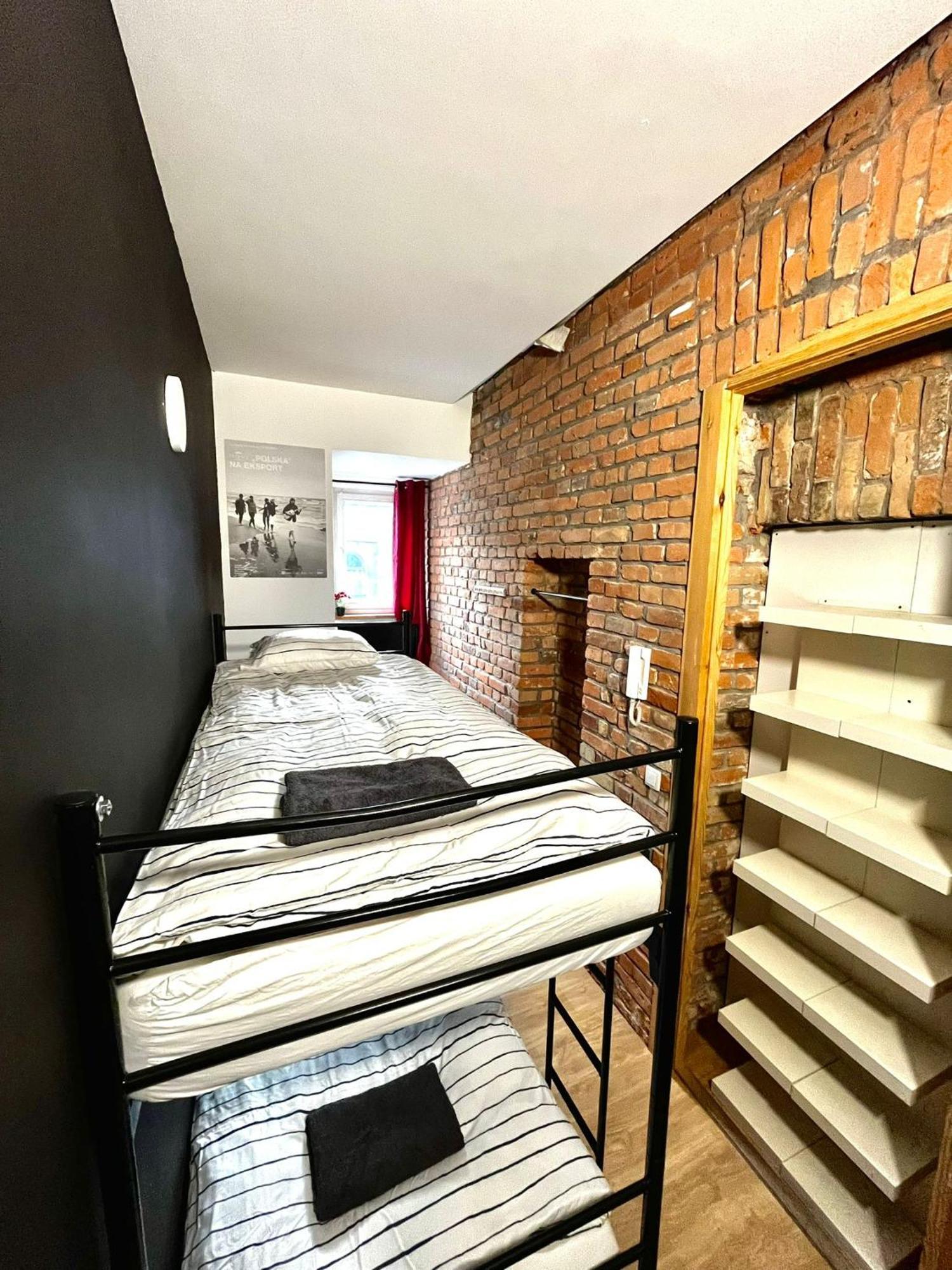 Bezagenta Rooms Centrum Варшава Стая снимка